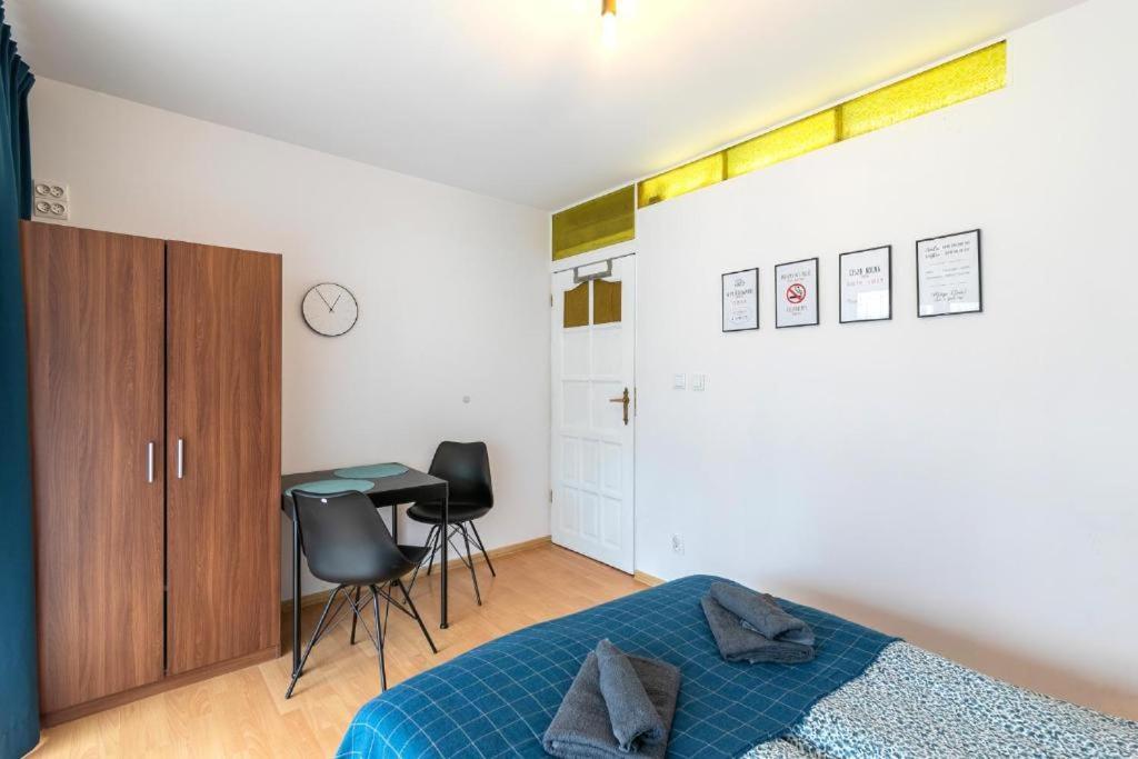 Studio I Pokoje I Pokoje Z Lazienkami Apartamento Gdańsk Exterior foto