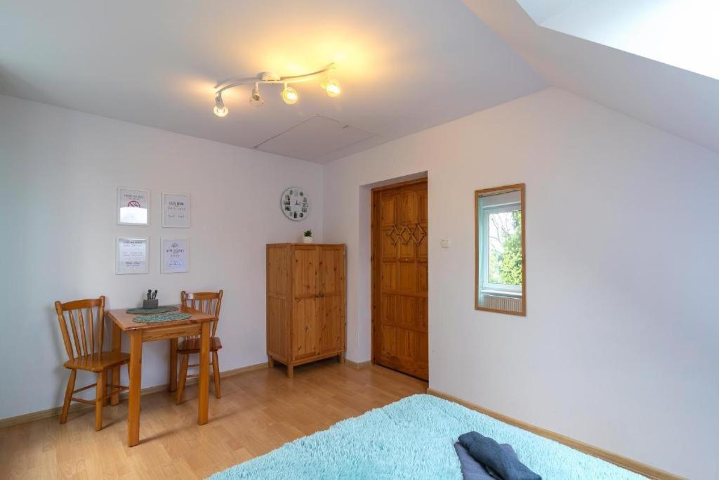 Studio I Pokoje I Pokoje Z Lazienkami Apartamento Gdańsk Exterior foto