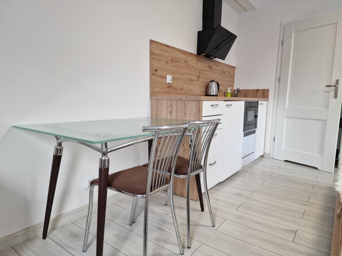 Studio I Pokoje I Pokoje Z Lazienkami Apartamento Gdańsk Exterior foto